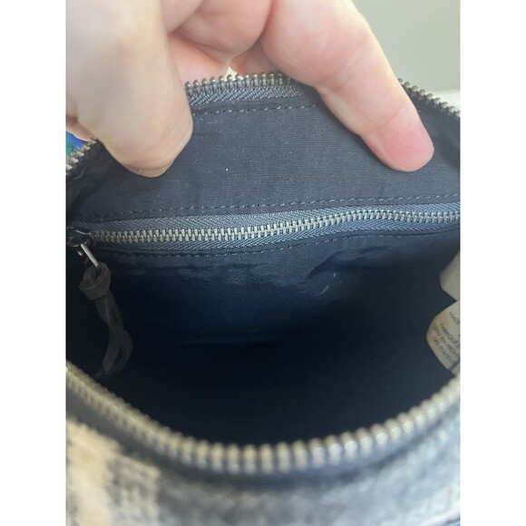 Pendleton Southwest Wool Blend Cosmetic Travel Case Toiletry Pouch Bag - Picture 8 of 9